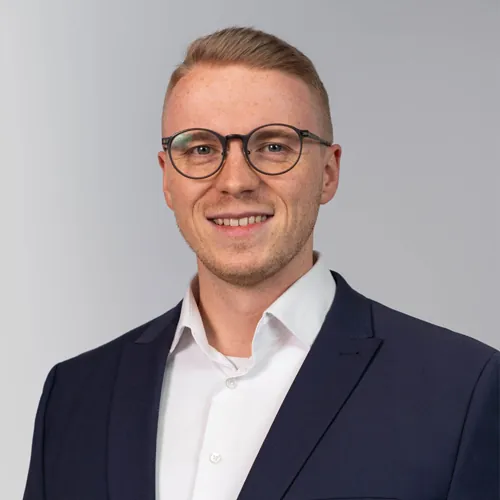 Porträt Kundenberater Sascha Leuthold